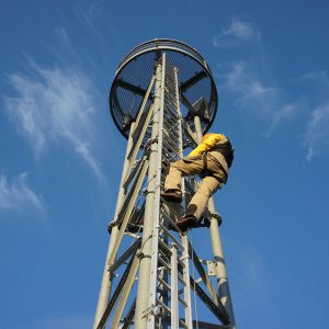 Vertikale Absturzsicherungssysteme