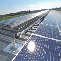 Horizontales Seilsicherungssystem ALTILIGNE bei VERTIC auf Photovoltaikanlage
