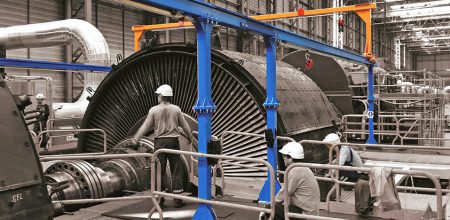 Horizontales Schienensystem ALTIRAIL bei VERTIC für Wartung auf Maschinen