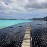Horizontales Seilsicherungssystem BATILIGNE bei VERTIC auf Photovoltaikanlage