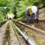 Geneigtes Fallschutsystem COMBIRAIL VERTIC