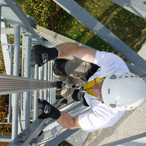 Vertikales Fallschutsystem VERTIRAIL VERTIC
